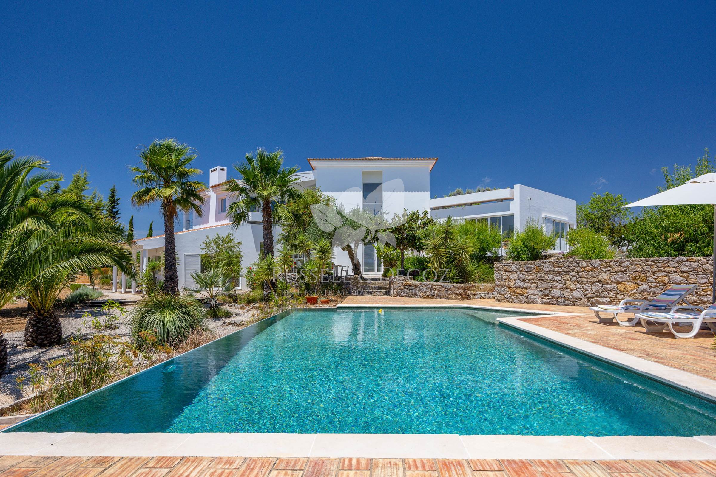Vous envisagez d&rsquo;acheter dans l&rsquo;Algarve oriental ? Voici ce que vous ne trouverez pas dans les brochures